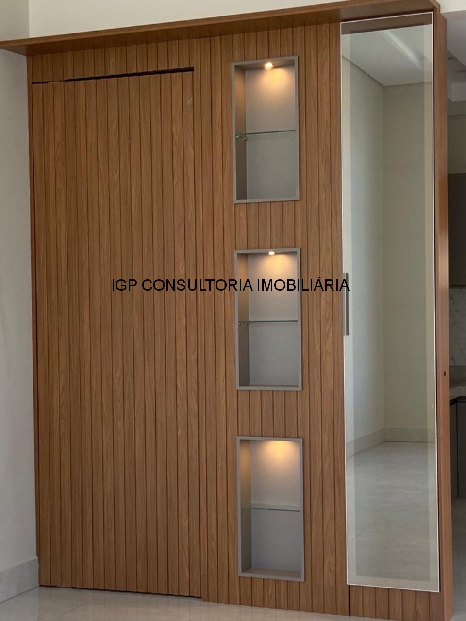 Vende-se casa térrea em condominio fechado, 3 suites, piscin