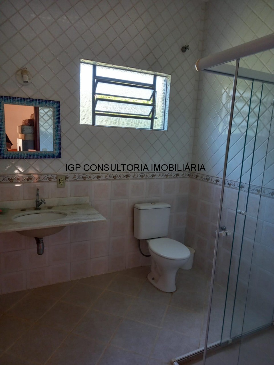 Chácara de luxo em condomínio exclusivo em Indaiatuba-SP - 4 quartos, 4 suítes, 2 salas, 403,55 m² de área no Parque da Grama.