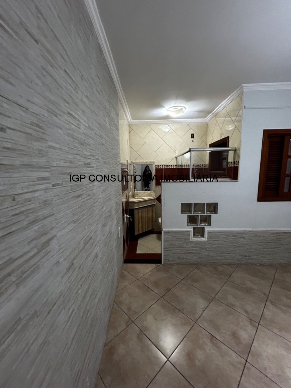 Vende-se sobrado em Jardim Morada do Sol, indaiatuba, SP. 3 quartos, uma suite, 2 vagas de garagem