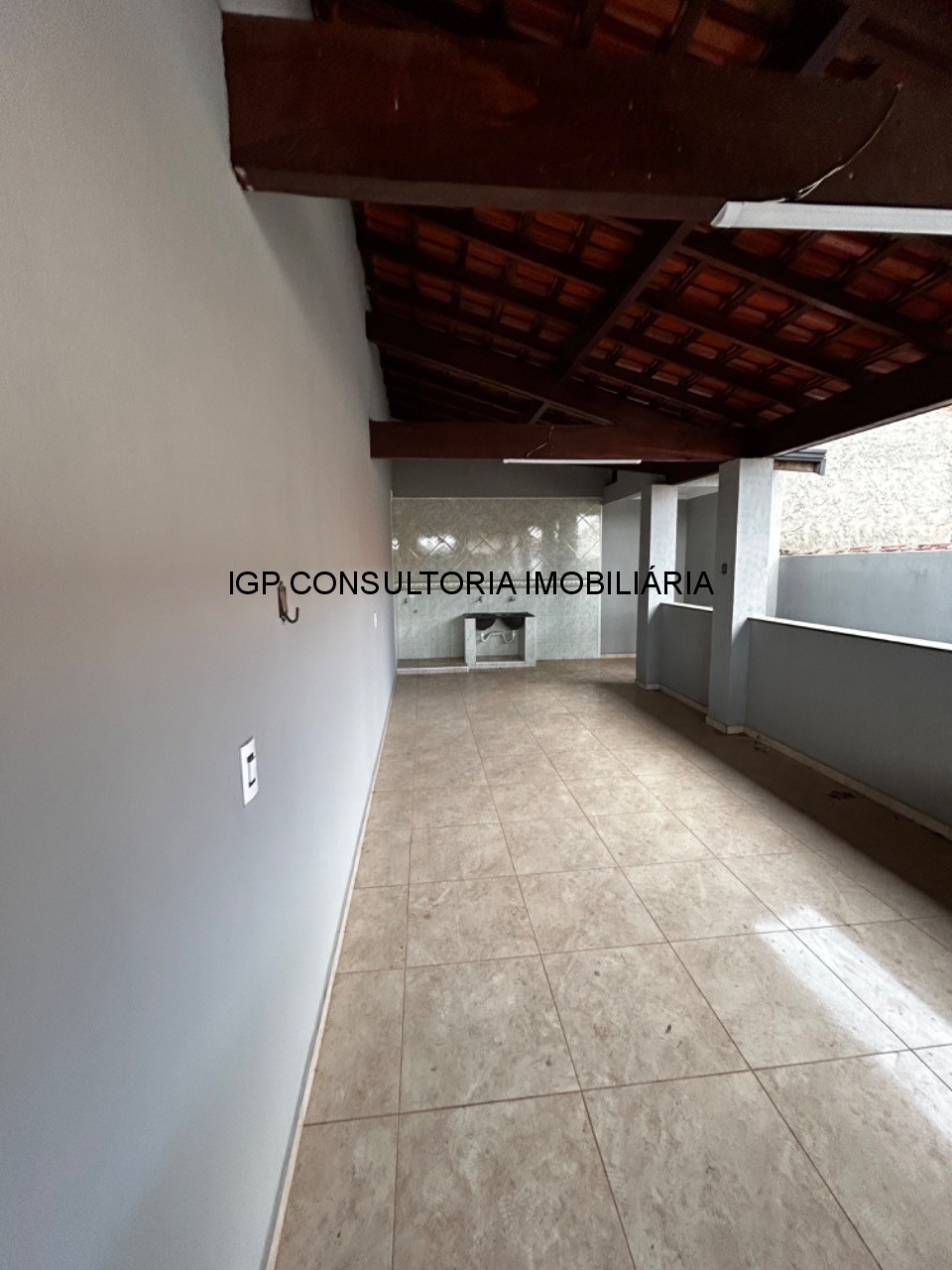 Vende-se sobrado em Jardim Morada do Sol, indaiatuba, SP. 3 quartos, uma suite, 2 vagas de garagem