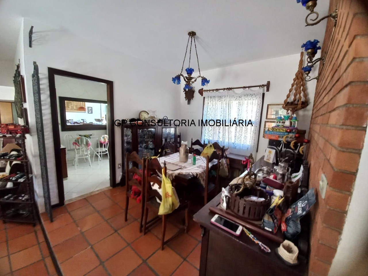 Chácara de luxo em condomínio exclusivo em Indaiatuba-SP - 4 quartos, 4 suítes, 2 salas, 403,55 m² de área no Parque da Grama.