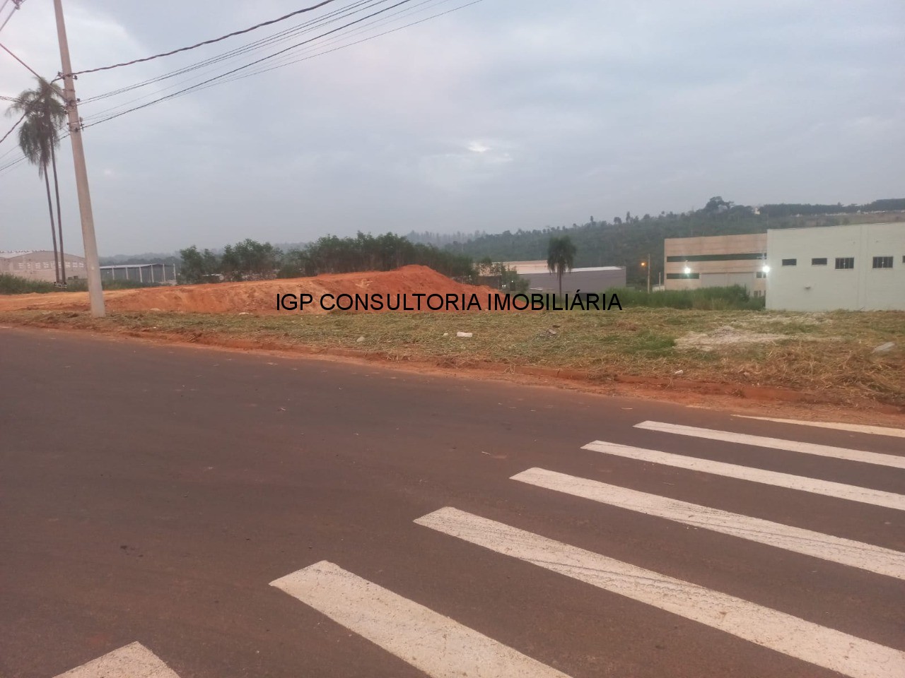 Loteamento e Condomínio, 1000 m² - Foto 2