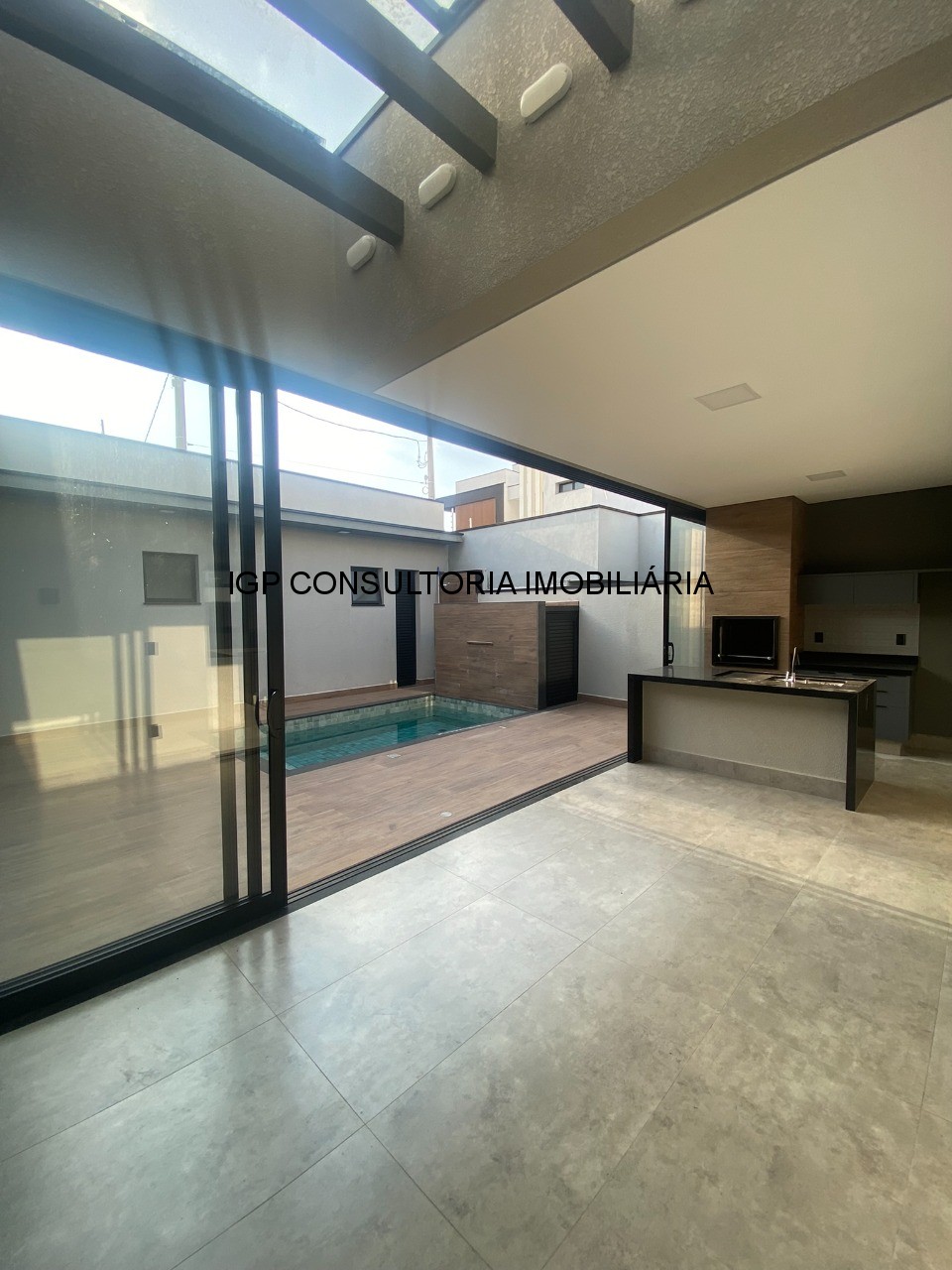 Casa, 3 quartos, 300 m² - Foto 34