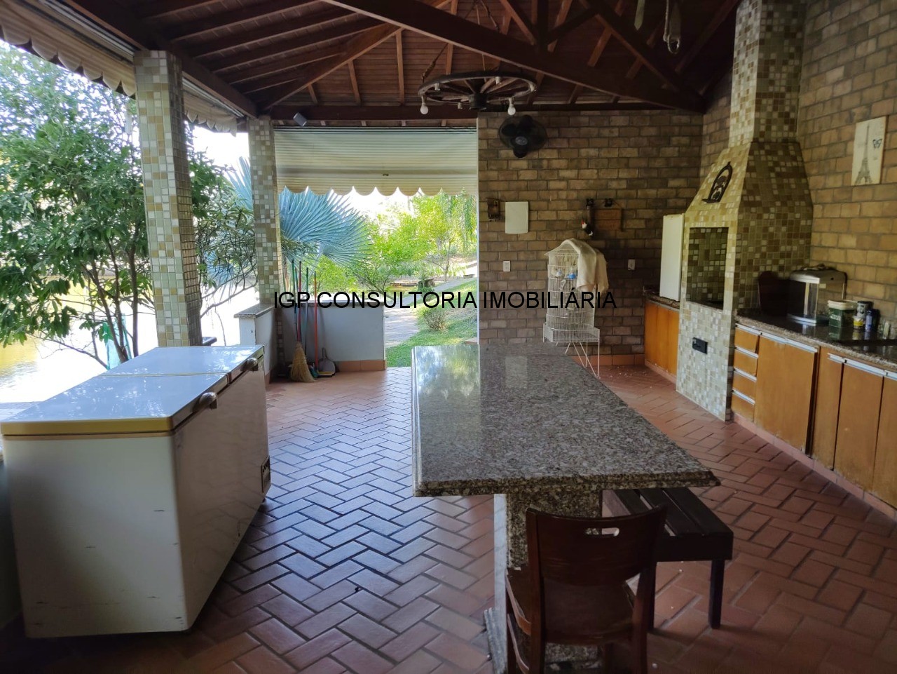 Sítio à venda em Indaiatuba-SP, bairro Pedregulho: 3 quartos, 1 suíte, 1 sala, 4 banheiros, 20.000m² de área!