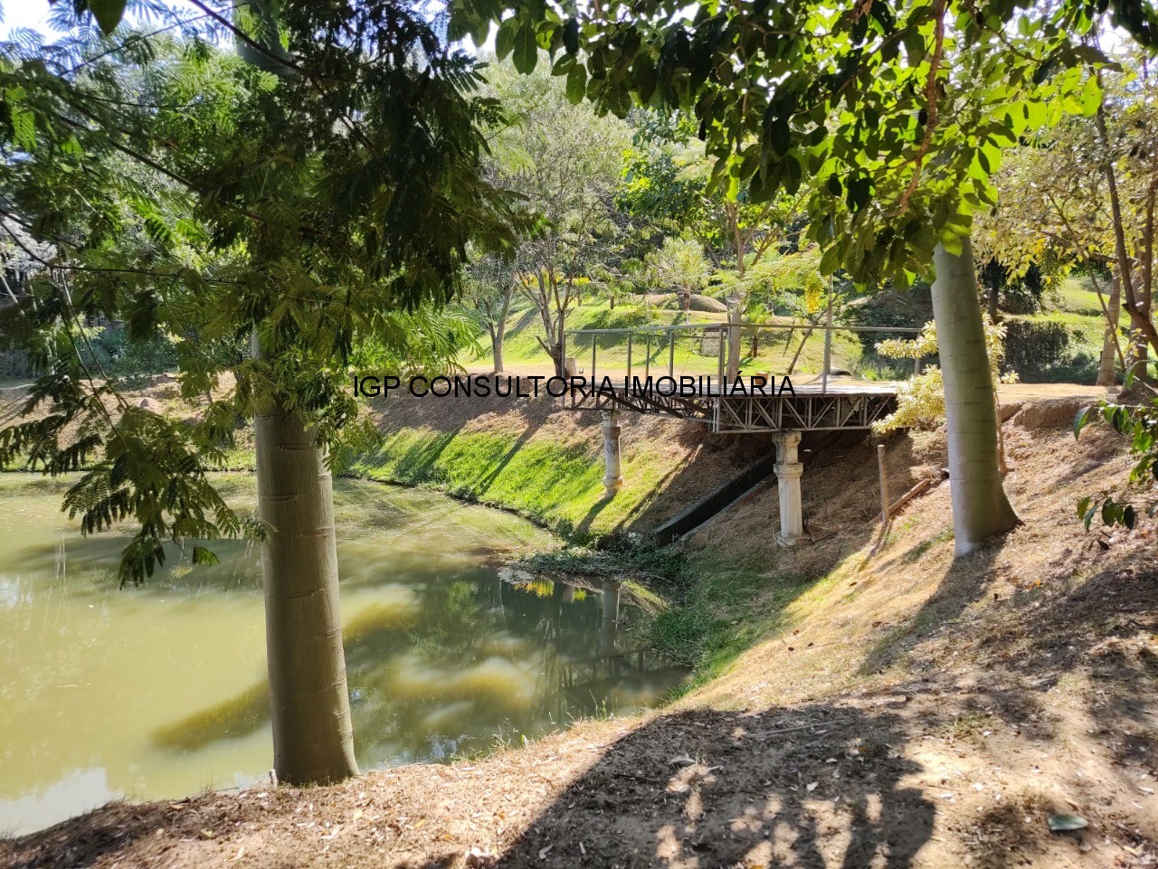 Sítio à venda em Indaiatuba-SP, bairro Pedregulho: 3 quartos, 1 suíte, 1 sala, 4 banheiros, 20.000m² de área!