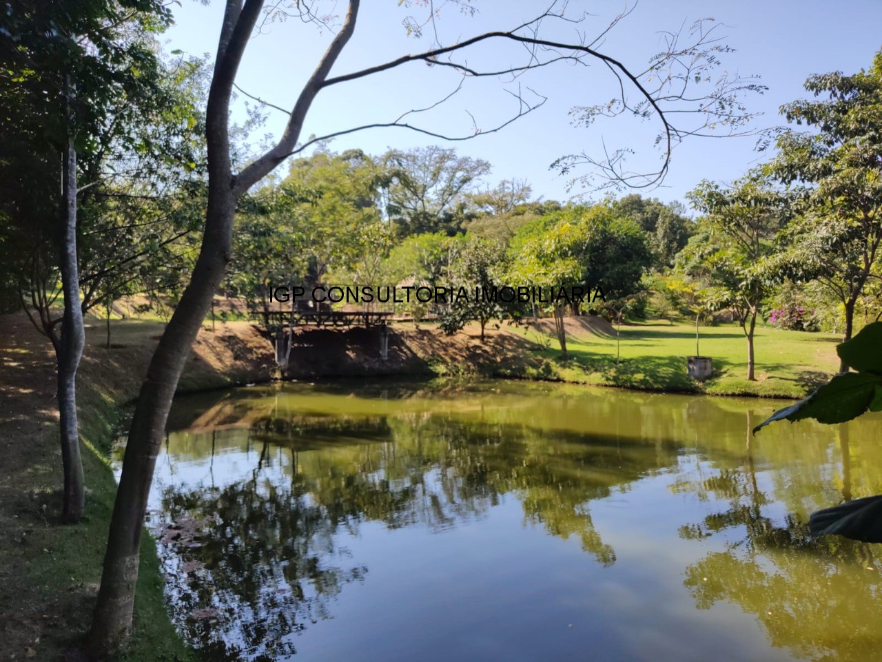 Sítio à venda em Indaiatuba-SP, bairro Pedregulho: 3 quartos, 1 suíte, 1 sala, 4 banheiros, 20.000m² de área!