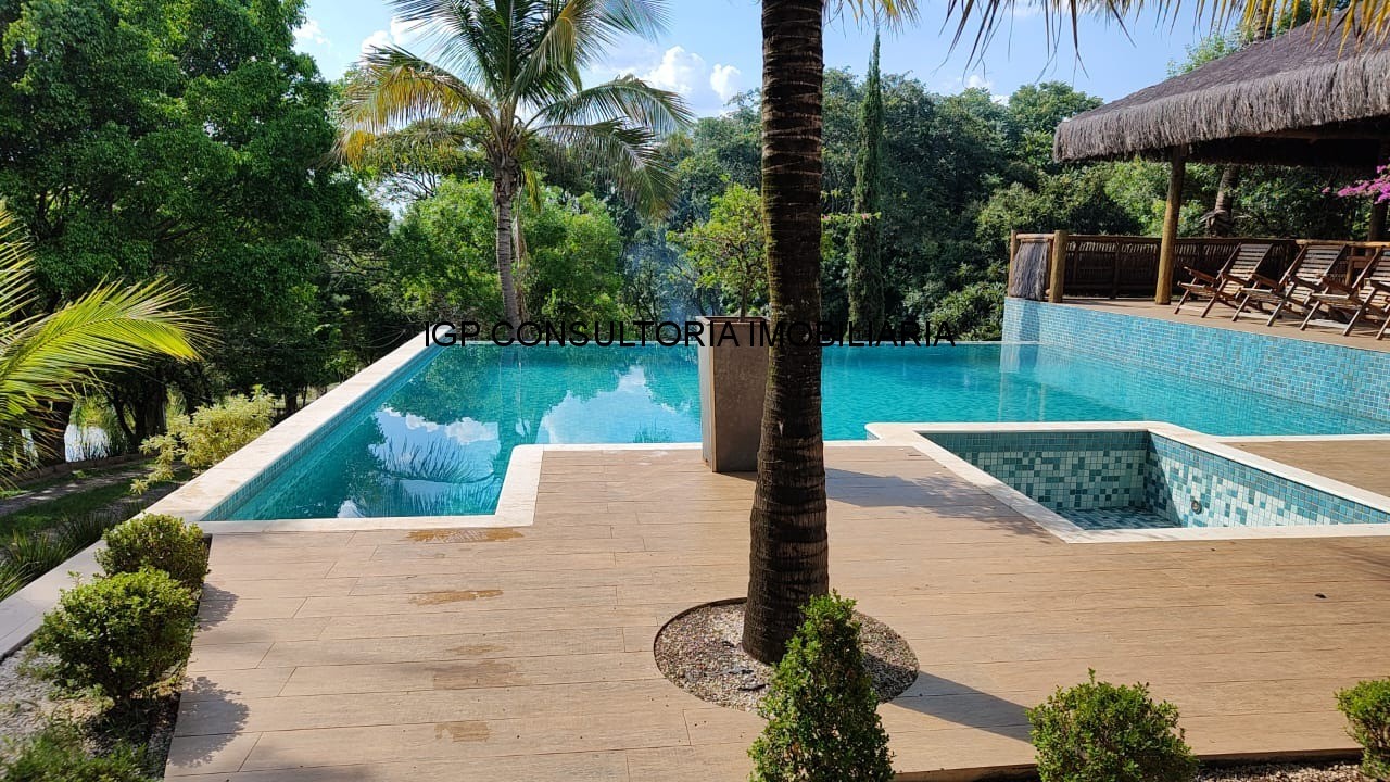 Sítio à venda em Indaiatuba-SP, bairro Pedregulho: 3 quartos, 1 suíte, 1 sala, 4 banheiros, 20.000m² de área!