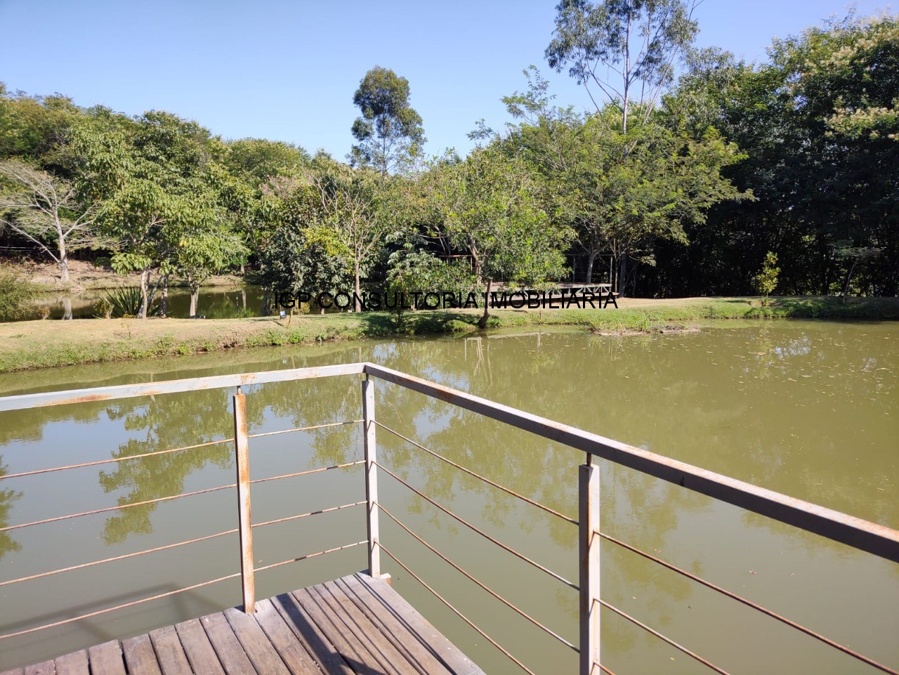 Sítio à venda em Indaiatuba-SP, bairro Pedregulho: 3 quartos, 1 suíte, 1 sala, 4 banheiros, 20.000m² de área!