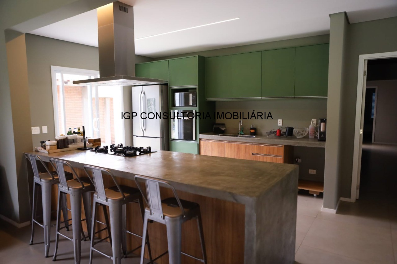 Chácara de luxo em condomínio exclusivo na Chacara Polaris, Indaiatuba-SP: 8 quartos, 1 suíte, 3 salas, 4 banheiros, 488,37 m². Venha conhecer!