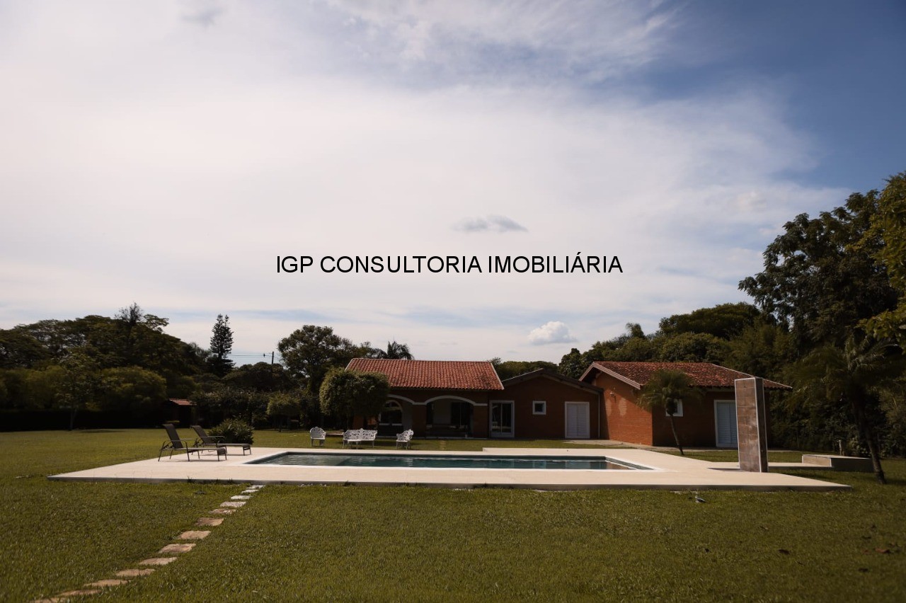 Chácara de luxo em condomínio exclusivo na Chacara Polaris, Indaiatuba-SP: 8 quartos, 1 suíte, 3 salas, 4 banheiros, 488,37 m². Venha conhecer!