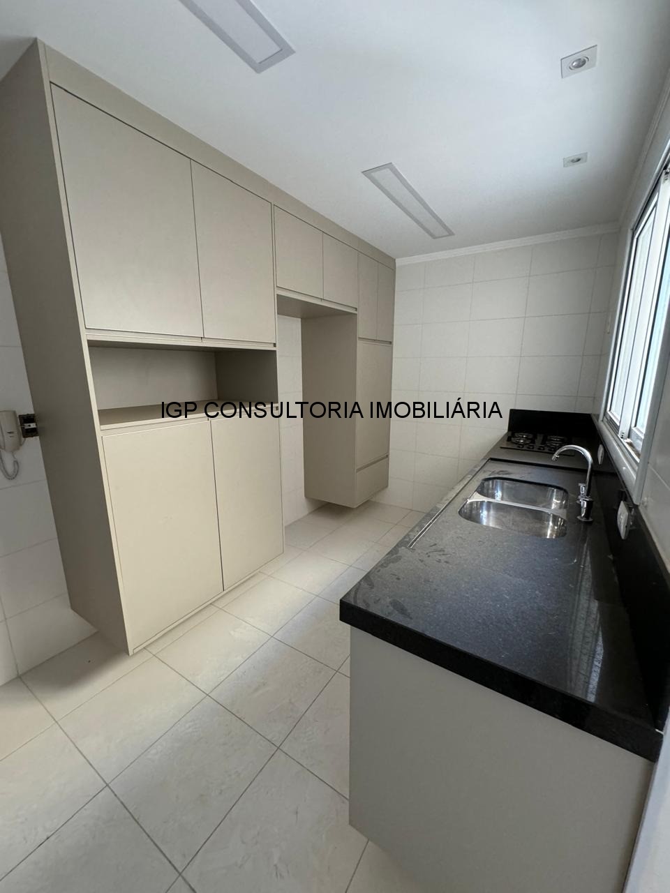 Cobertura, 3 quartos, 287 m² - Foto 2