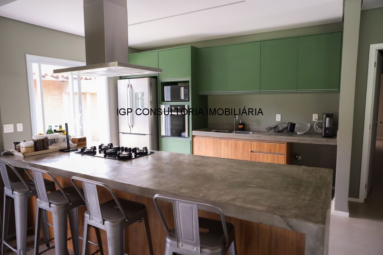 Chácara de luxo em condomínio exclusivo na Chacara Polaris, Indaiatuba-SP: 8 quartos, 1 suíte, 3 salas, 4 banheiros, 488,37 m². Venha conhecer!