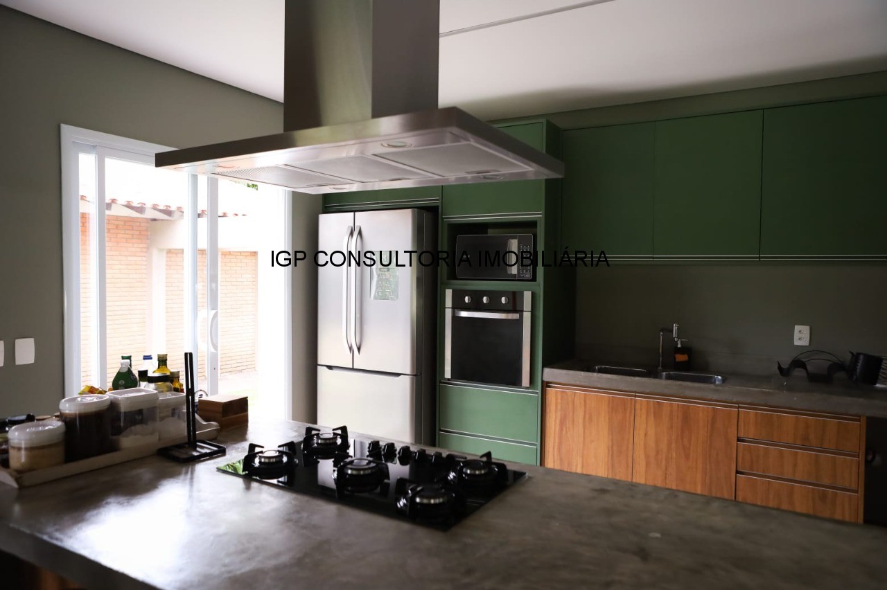Chácara de luxo em condomínio exclusivo na Chacara Polaris, Indaiatuba-SP: 8 quartos, 1 suíte, 3 salas, 4 banheiros, 488,37 m². Venha conhecer!