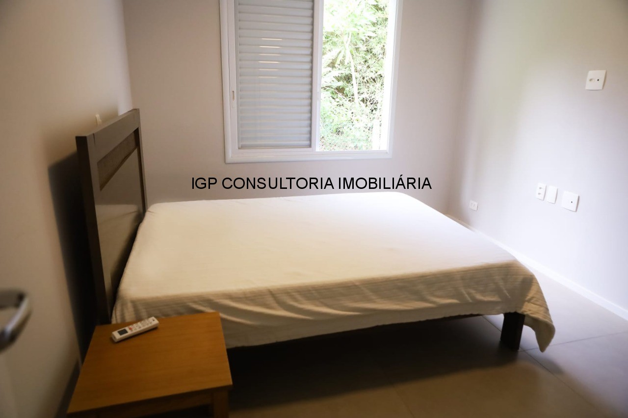 Chácara de luxo em condomínio exclusivo na Chacara Polaris, Indaiatuba-SP: 8 quartos, 1 suíte, 3 salas, 4 banheiros, 488,37 m². Venha conhecer!