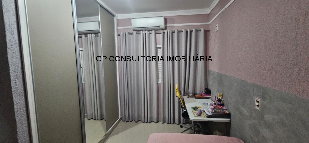 Casa, 3 quartos, 250 m² - Foto 9