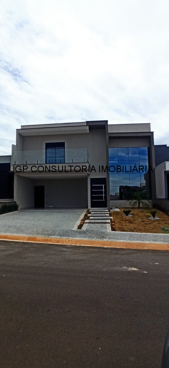 Casa, 3 quartos, 307 m² - Foto 1