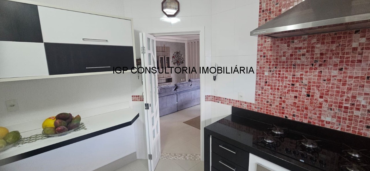 Casa, 3 quartos, 250 m² - Foto 8