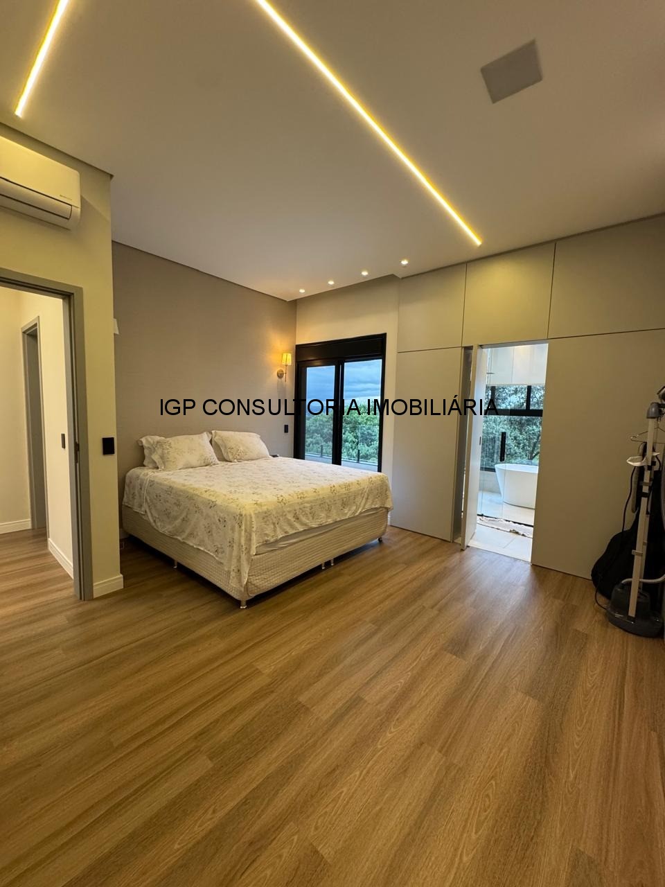 Casa, 3 quartos, 215 m² - Foto 47