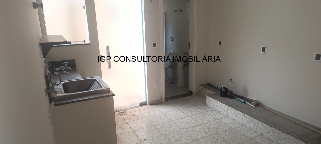 Casa, 3 quartos, 448 m² - Foto 2