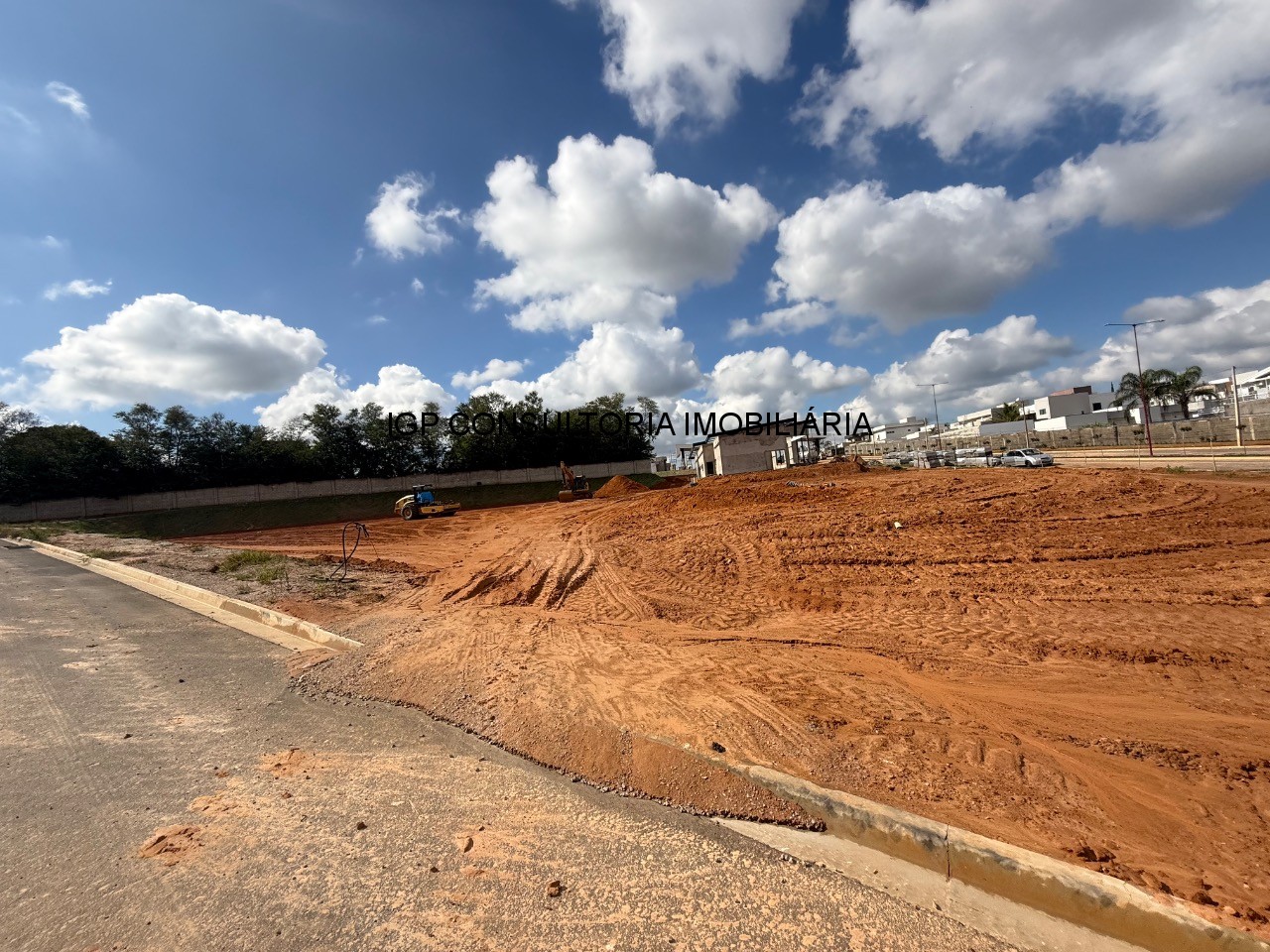 Terreno em Condomínio à venda em Indaiatuba-SP Jardim Maison Suisse 300m² de área