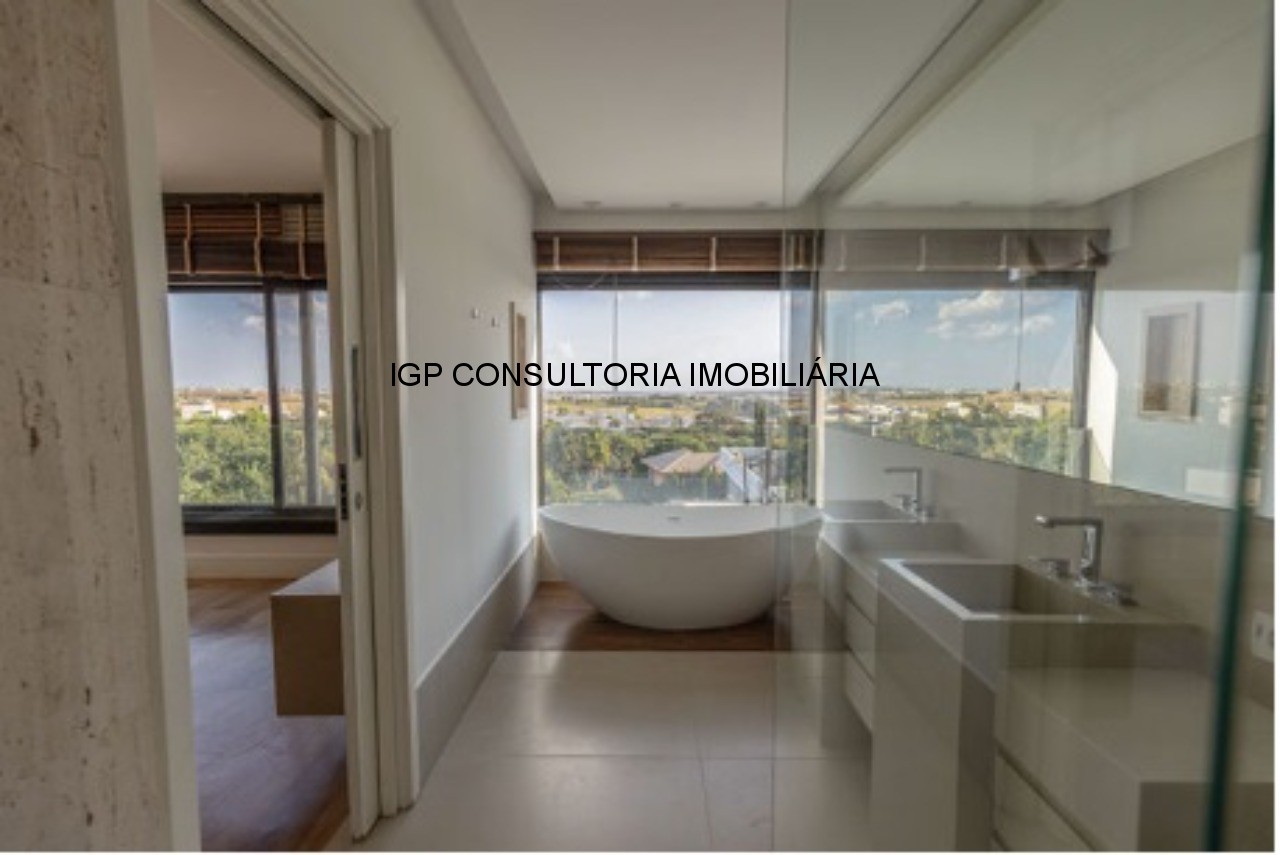 Luxuosa casa em condomínio à venda em Indaiatuba-SP, Jardim Vila Paradiso: 4 quartos, 3 suítes, 3 salas, 3 vagas, 515m². Venha conferir!