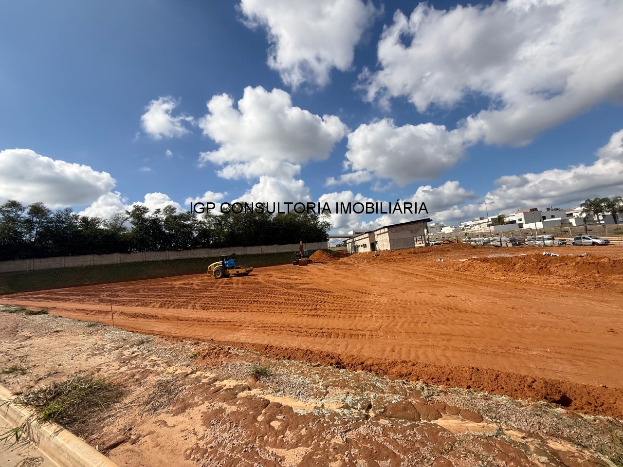 Terreno em Condomínio à venda em Indaiatuba-SP Jardim Maison Suisse 300m² de área