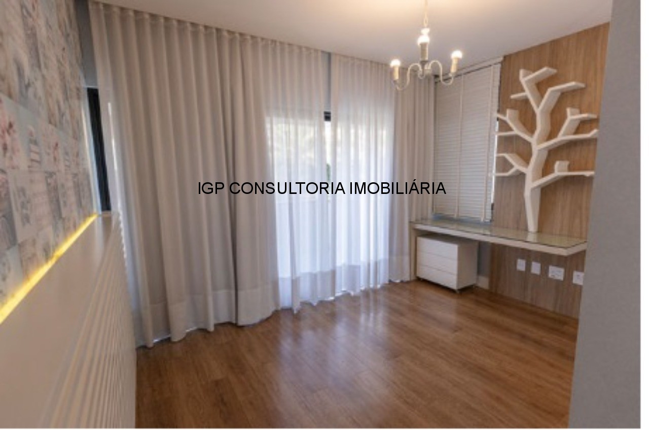 Luxuosa casa em condomínio à venda em Indaiatuba-SP, Jardim Vila Paradiso: 4 quartos, 3 suítes, 3 salas, 3 vagas, 515m². Venha conferir!