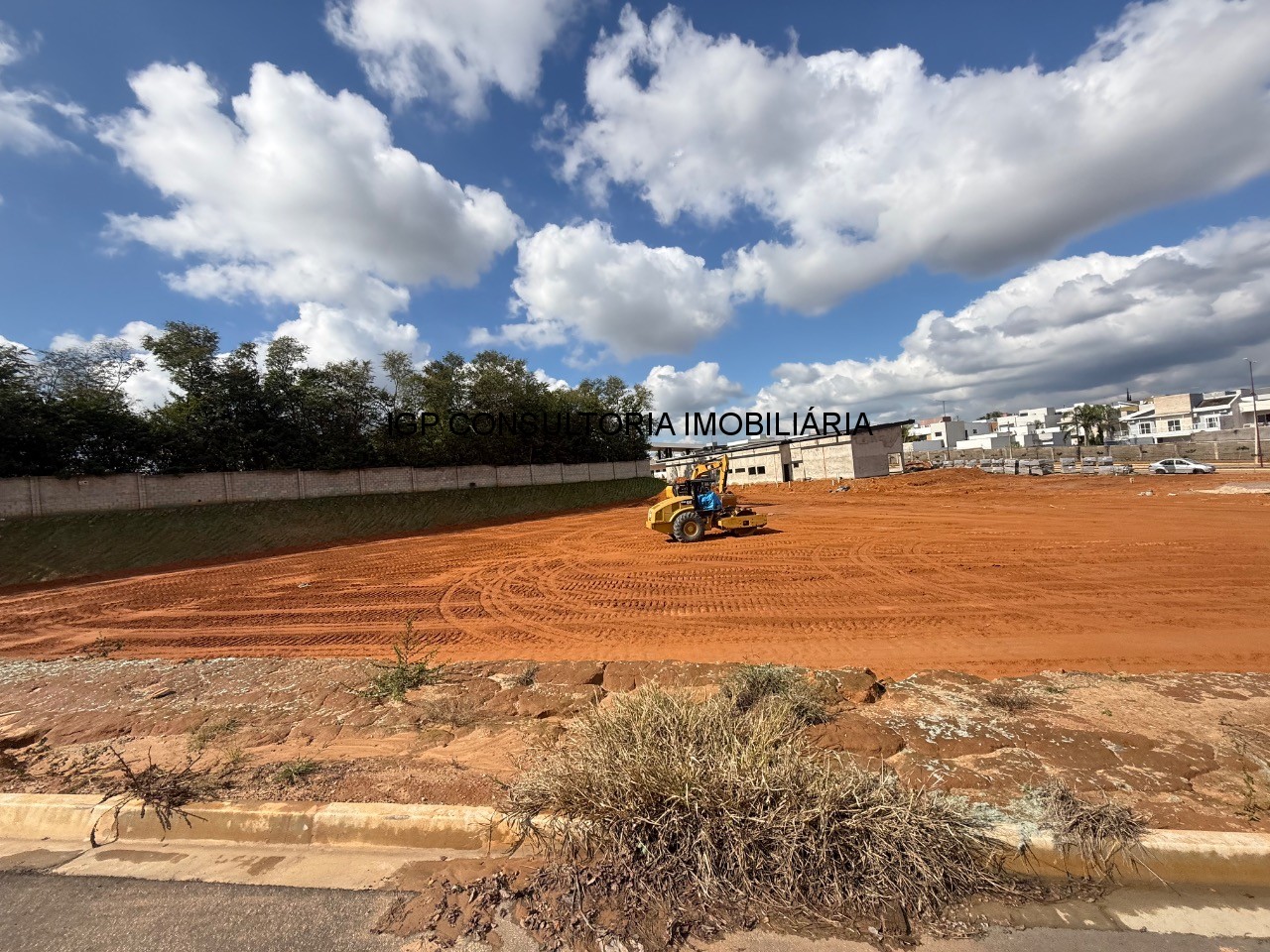 Terreno em Condomínio à venda em Indaiatuba-SP Jardim Maison Suisse 300m² de área
