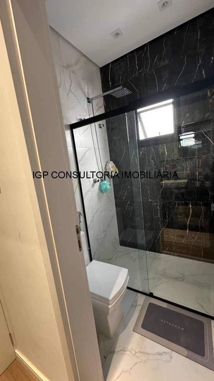 Casa à Venda com Piscina Climatizada e Energia Solar em Indaiatuba