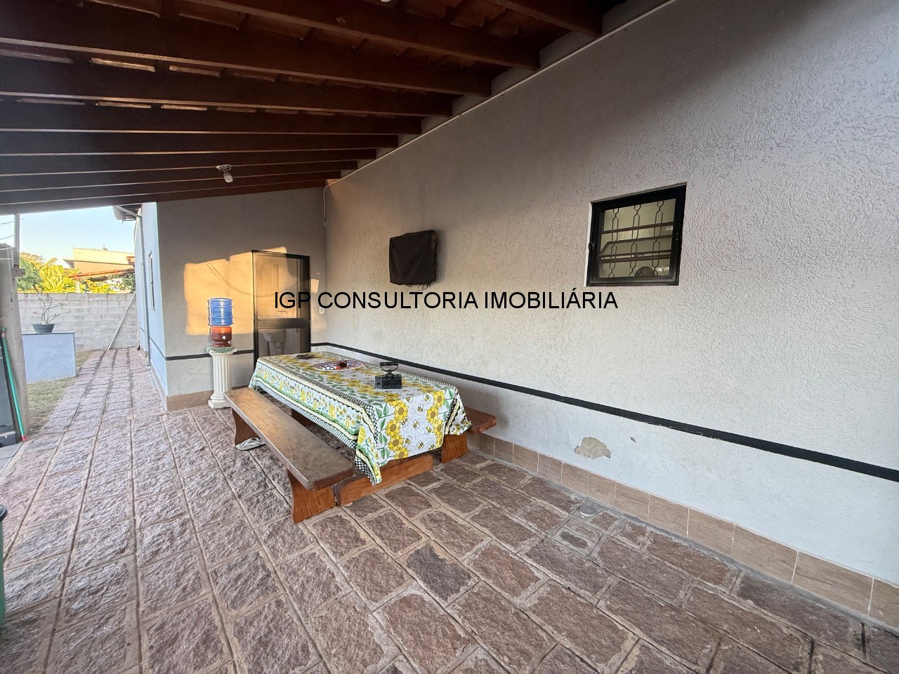 Chácara à venda em Indaiatuba-SP, Colinas de Indaiatuba: 3 quartos, 2 suítes, 2 salas, 4 banheiros, 2 vagas, 246m².