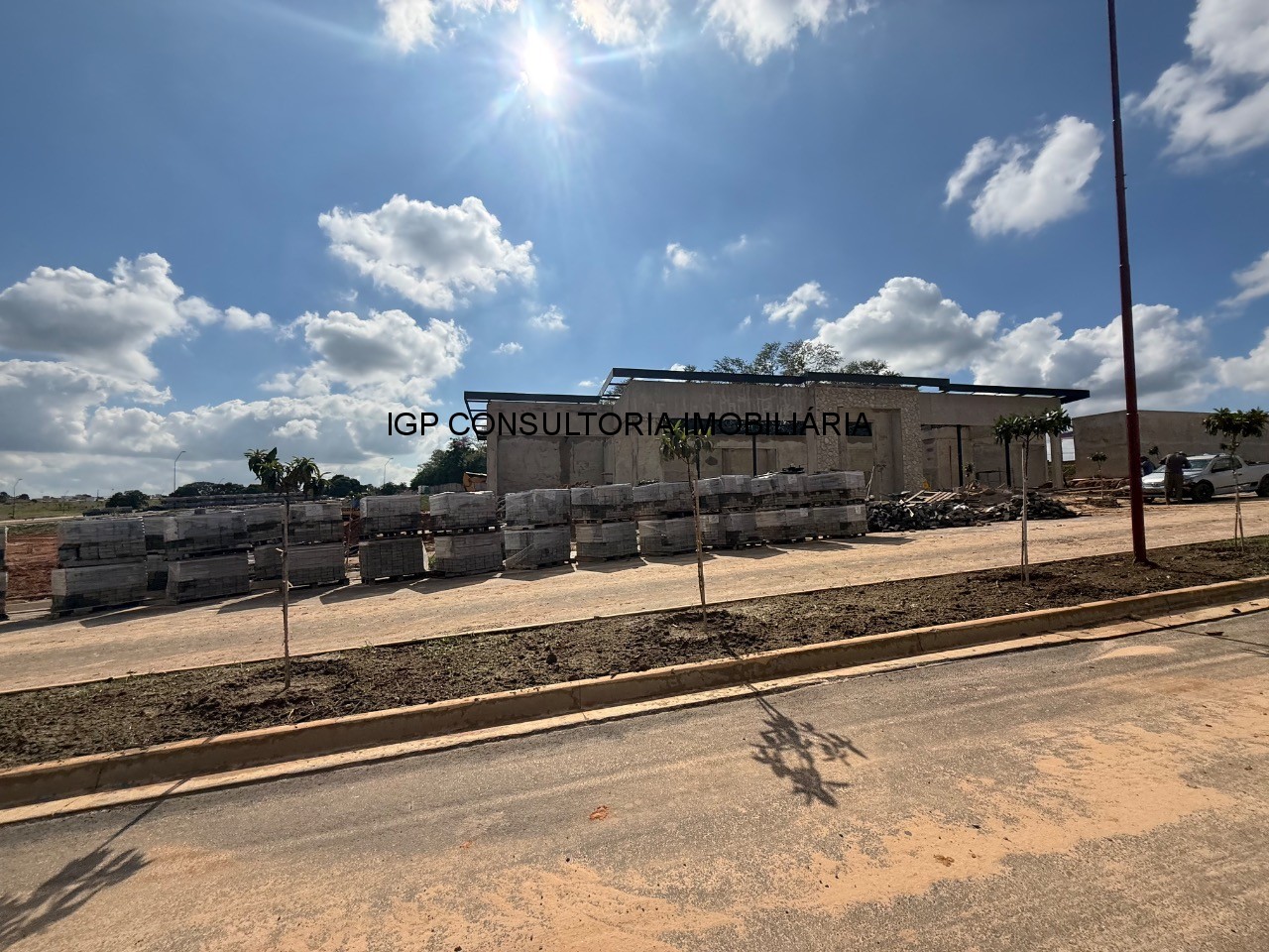 Terreno em Condomínio à venda em Indaiatuba-SP Jardim Maison Suisse 300m² de área