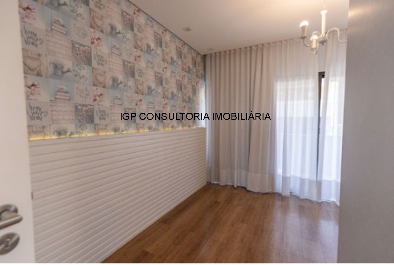 Luxuosa casa em condomínio à venda em Indaiatuba-SP, Jardim Vila Paradiso: 4 quartos, 3 suítes, 3 salas, 3 vagas, 515m². Venha conferir!