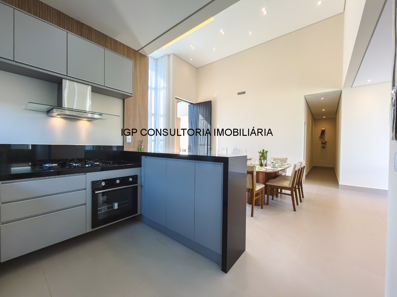 Casa em condomínio de luxo com 3 suítes à venda em indaiatub