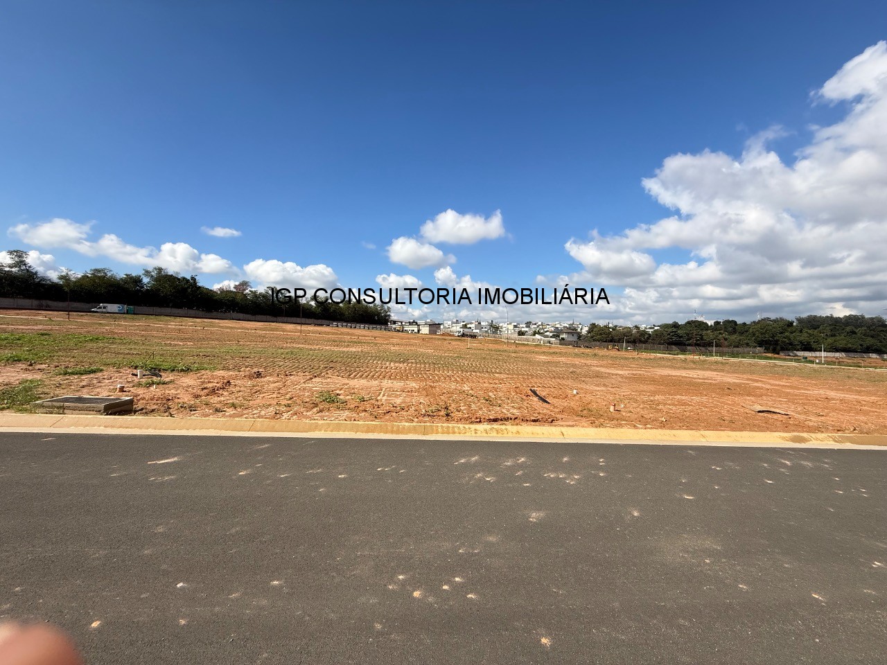 Terreno em condomínio à venda em indaiatuba-sp jardim maison