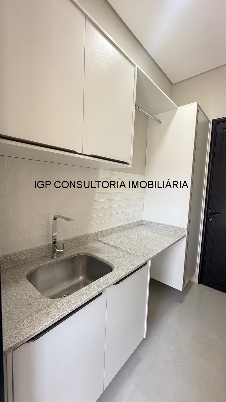 Casa em Condomínio à Venda em Indaiatuba-SP, Jardim Laguna: 3 quartos, 1 suíte, 2 salas, 4 banheiros, 4 vagas, 190,45 m².