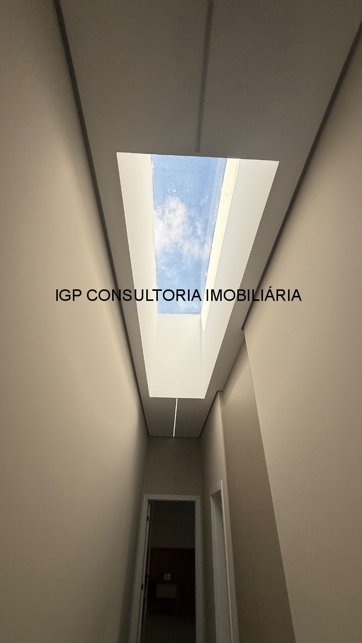 Casa em Condomínio à Venda em Indaiatuba-SP, Jardim Laguna: 3 quartos, 1 suíte, 2 salas, 4 banheiros, 4 vagas, 190,45 m².