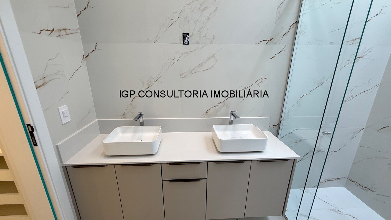 Casa em Condomínio à Venda em Indaiatuba-SP, Jardim Laguna: 3 quartos, 1 suíte, 2 salas, 4 banheiros, 4 vagas, 190,45 m².