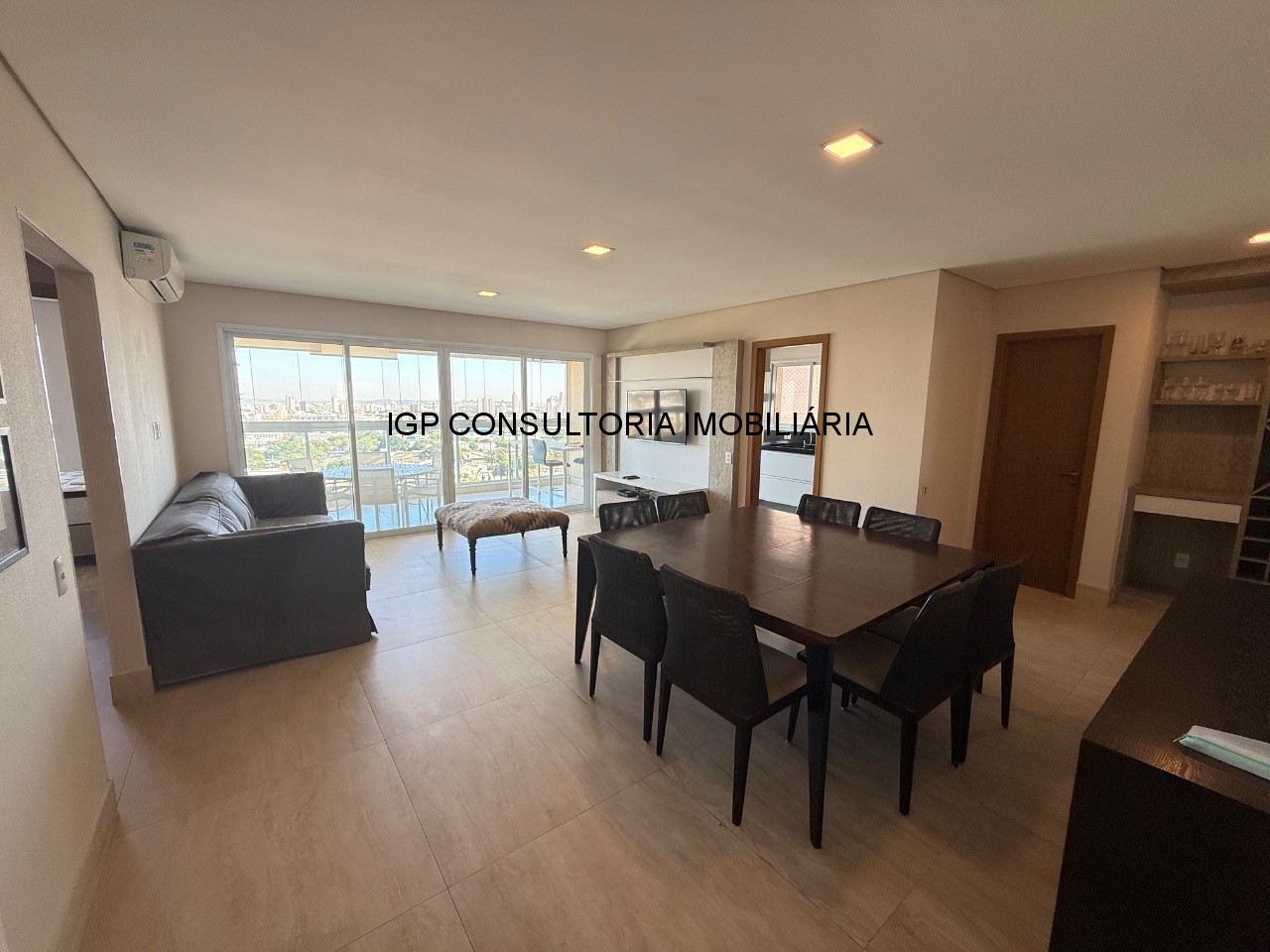 Apartamento de luxo na vila castelo branco: 3 quartos, 3 suí