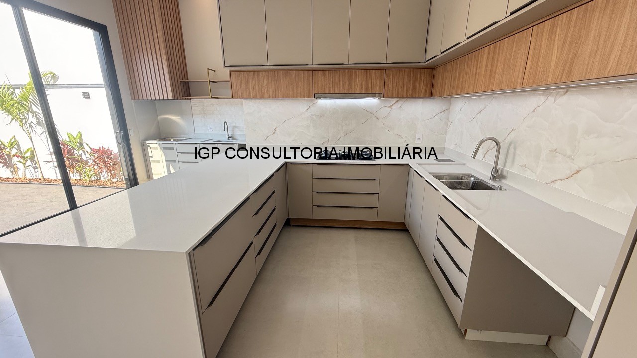 Casa em Condomínio à Venda em Indaiatuba-SP, Jardim Laguna: 3 quartos, 1 suíte, 2 salas, 4 banheiros, 4 vagas, 190,45 m².