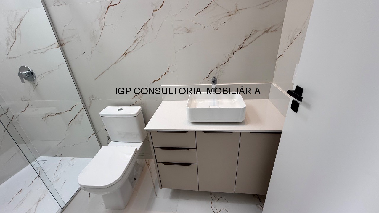 Casa em Condomínio à Venda em Indaiatuba-SP, Jardim Laguna: 3 quartos, 1 suíte, 2 salas, 4 banheiros, 4 vagas, 190,45 m².