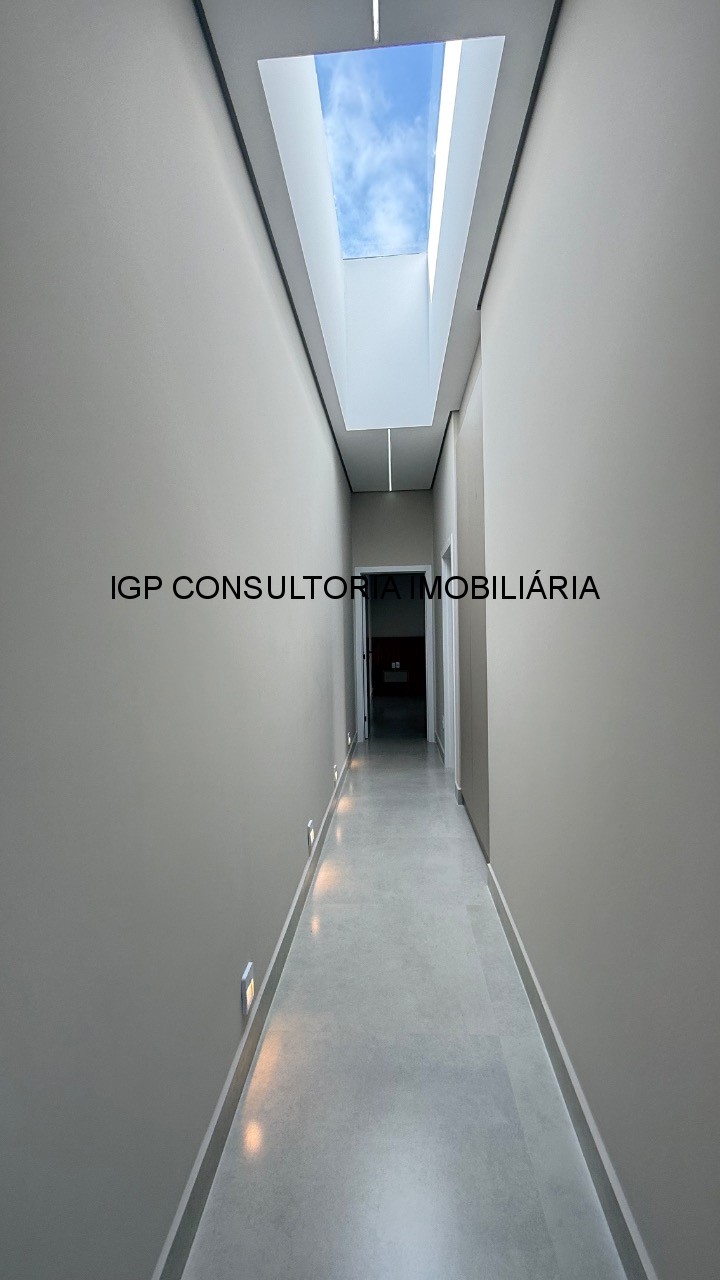 Casa em Condomínio à Venda em Indaiatuba-SP, Jardim Laguna: 3 quartos, 1 suíte, 2 salas, 4 banheiros, 4 vagas, 190,45 m².