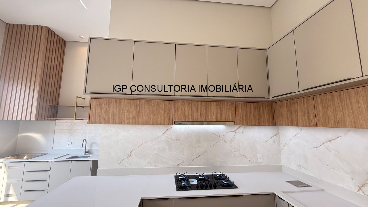Casa em Condomínio à Venda em Indaiatuba-SP, Jardim Laguna: 3 quartos, 1 suíte, 2 salas, 4 banheiros, 4 vagas, 190,45 m².