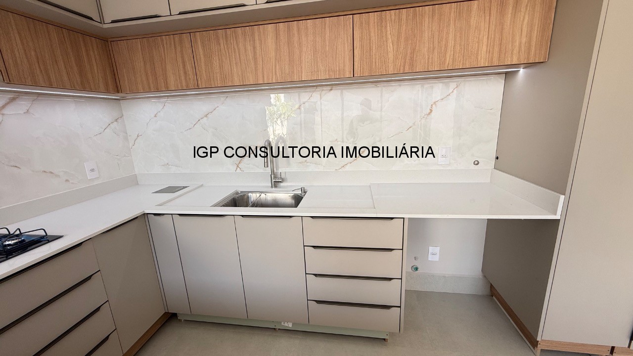 Casa em Condomínio à Venda em Indaiatuba-SP, Jardim Laguna: 3 quartos, 1 suíte, 2 salas, 4 banheiros, 4 vagas, 190,45 m².