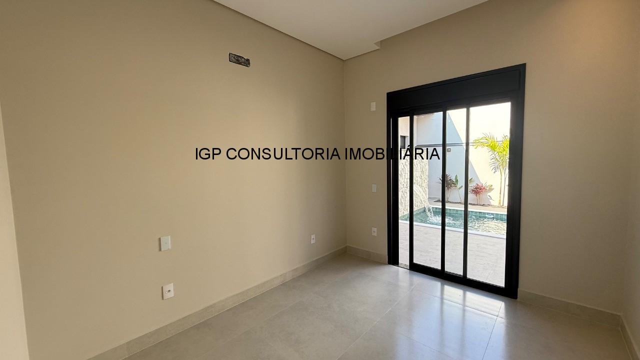 Casa em Condomínio à Venda em Indaiatuba-SP, Jardim Laguna: 3 quartos, 1 suíte, 2 salas, 4 banheiros, 4 vagas, 190,45 m².