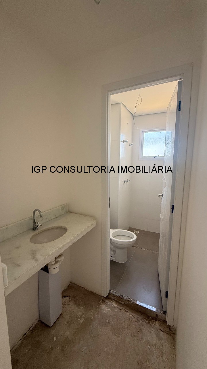 Apartamento à venda em Salto-SP, bairro Buru: 2 quartos, 1 suíte, 2 salas, 1 vaga, 62m² de área. Venha conferir!
