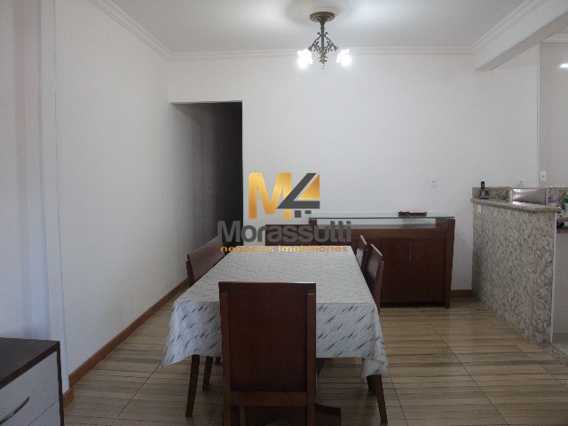 Casa à venda com 3 quartos, 200m² - Foto 8