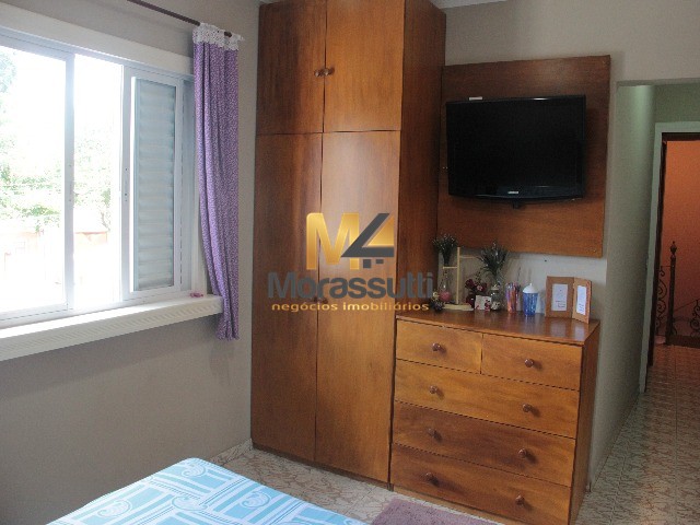 Casa à venda com 3 quartos, 200m² - Foto 31