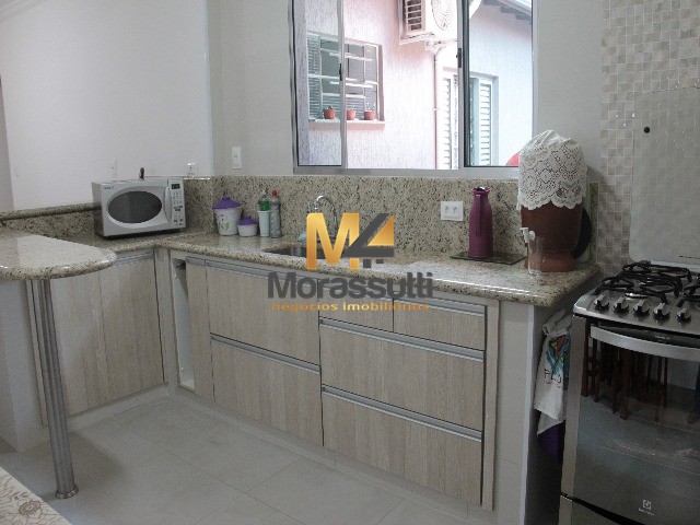 Casa à venda com 3 quartos, 200m² - Foto 44