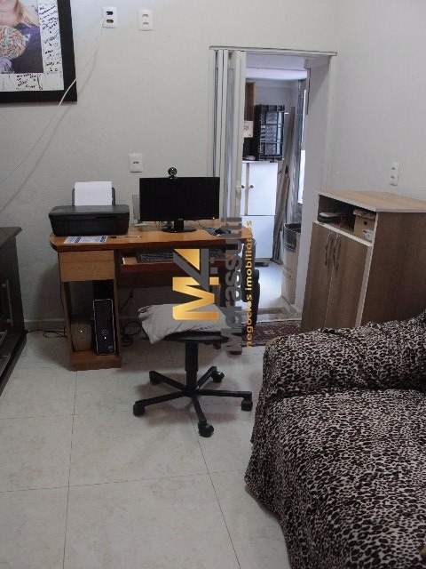 Casa à venda com 3 quartos, 200m² - Foto 24