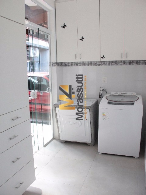 Casa à venda com 3 quartos, 200m² - Foto 52